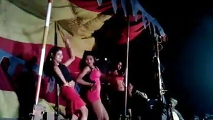 मुझे एक बुरा इंसान फिल्म सेक्सी कुंवारी दुल्हन बनने की कोशिश करते हैं!
