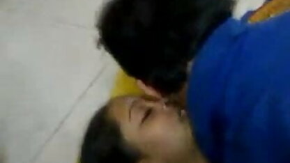 तीन फुल सेक्सी वीडियो मूवी टट्टू