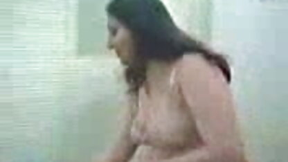 व्हिटनी उसके पैर सेक्सी मूवी साउथ फैलाने के लिए मजबूर