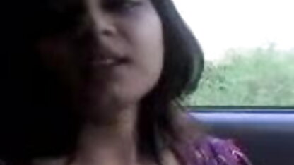 महल में आंटी सेक्सी मूवी टट्टू खेल