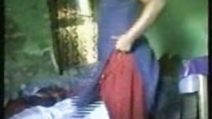 Kimberly ची-स्खलन हॉट सेक्सी हॉलीवुड मूवी